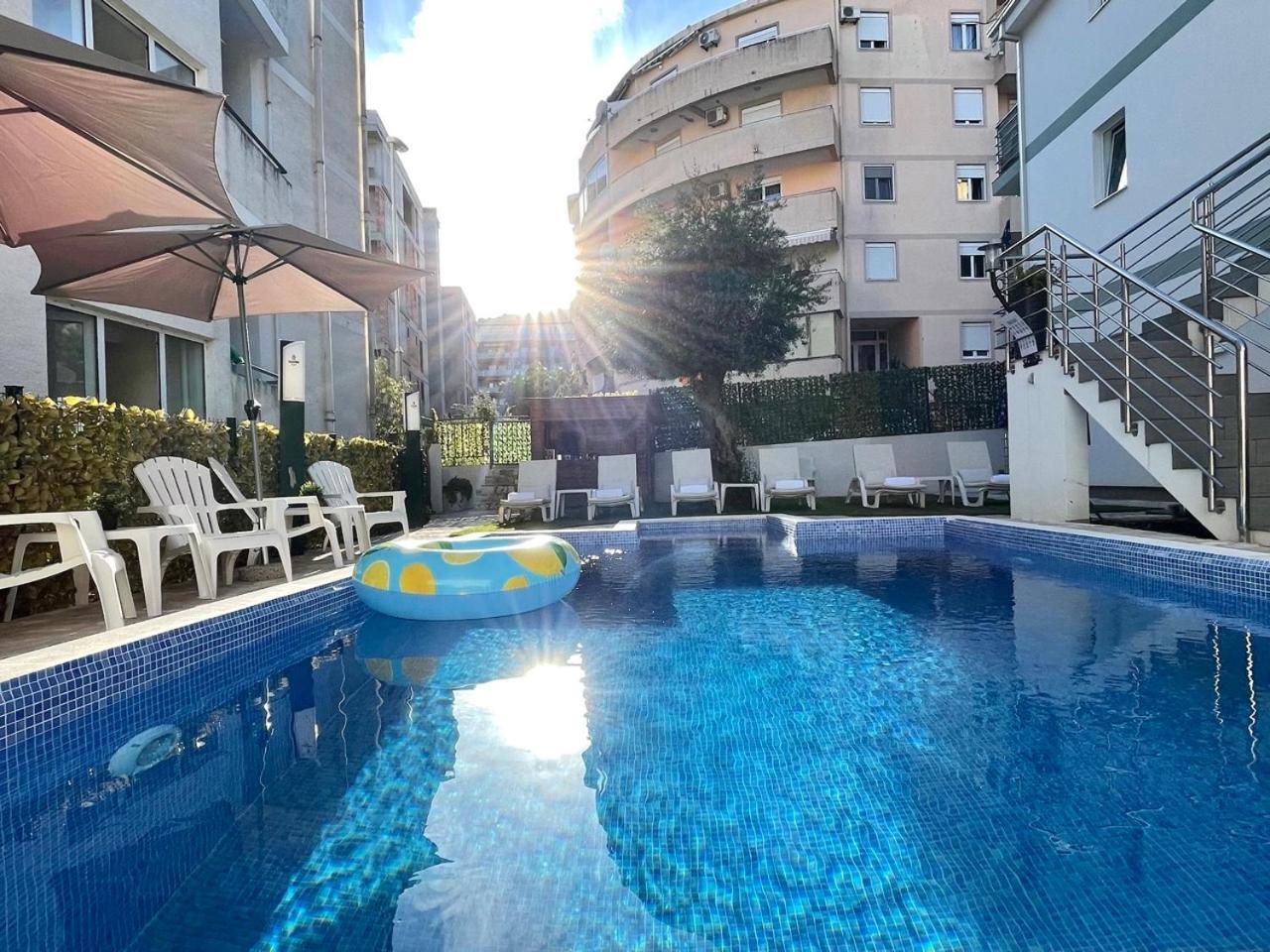 Apartments Monika Будва Экстерьер фото
